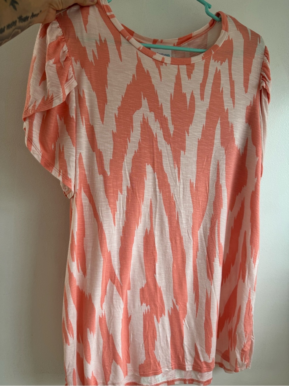 LuLaRoe Coral and Light Pink Short Sleeve Top